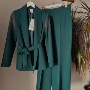 Green Elegant Wear